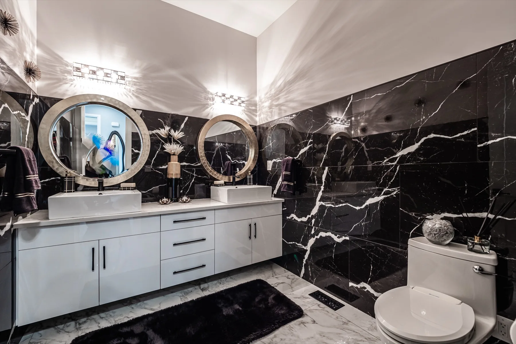 Ensuite bathroom