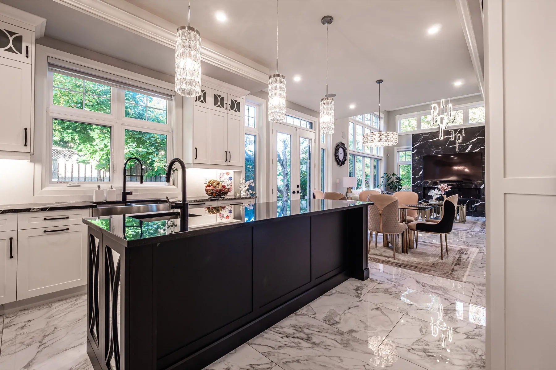 Custom kitchen interior